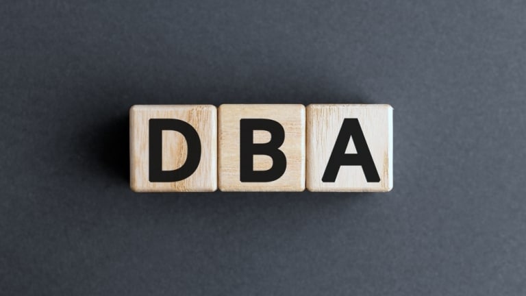 dba-vs-phd-differences-explained-discoverphds